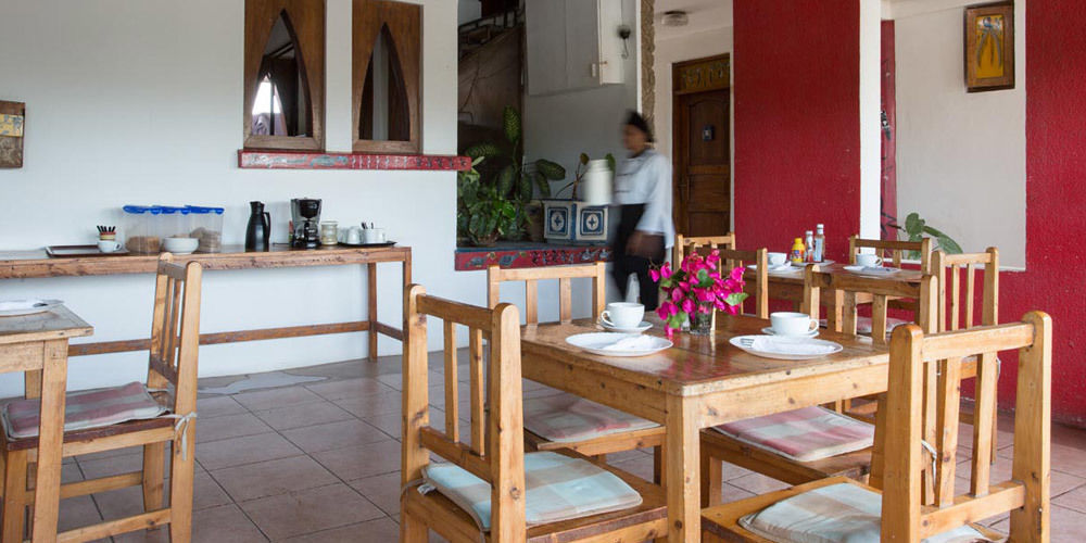Q-Bar & Guesthouse Νταρ ες Σαλάμ Εξωτερικό φωτογραφία